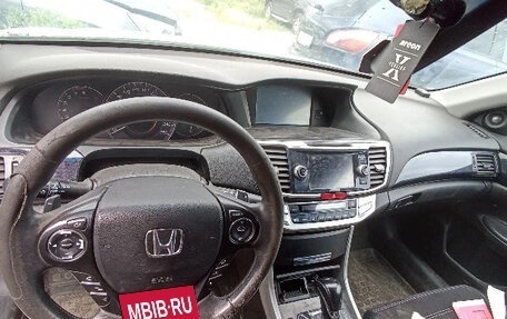 Honda Accord IX рестайлинг, 2013 год, 700 000 рублей, 18 фотография