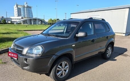 Hyundai Tucson III, 2008 год, 880 000 рублей, 1 фотография