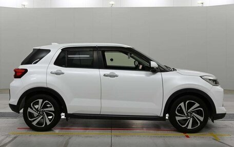 Toyota Raize I, 2020 год, 1 215 010 рублей, 5 фотография