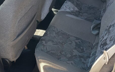 Daihatsu Sirion, 2000 год, 199 000 рублей, 5 фотография