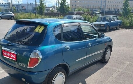 Daihatsu Sirion, 2000 год, 199 000 рублей, 3 фотография