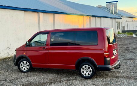 Volkswagen Transporter T5 рестайлинг, 2005 год, 1 195 000 рублей, 2 фотография