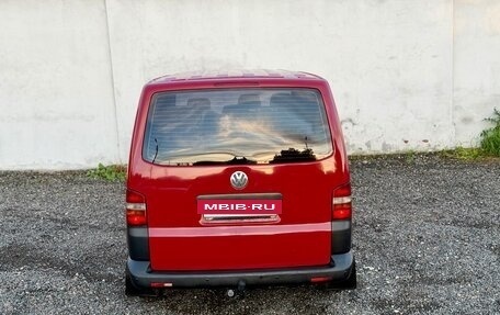 Volkswagen Transporter T5 рестайлинг, 2005 год, 1 195 000 рублей, 8 фотография