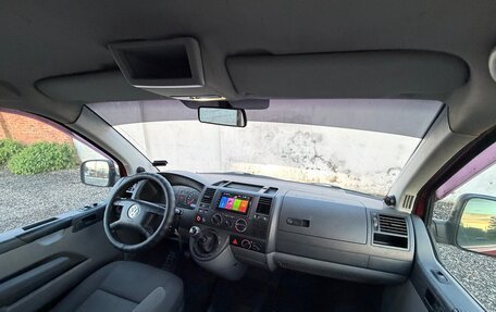 Volkswagen Transporter T5 рестайлинг, 2005 год, 1 195 000 рублей, 22 фотография