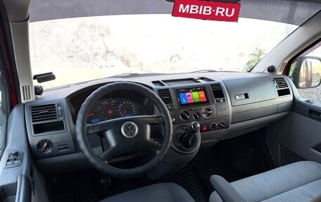 Volkswagen Transporter T5 рестайлинг, 2005 год, 1 195 000 рублей, 20 фотография
