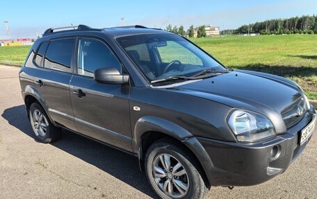 Hyundai Tucson III, 2008 год, 880 000 рублей, 6 фотография