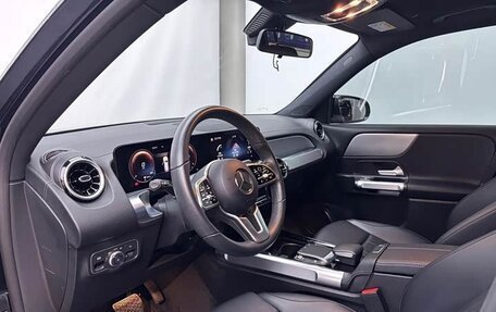 Mercedes-Benz GLB, 2022 год, 2 130 000 рублей, 9 фотография