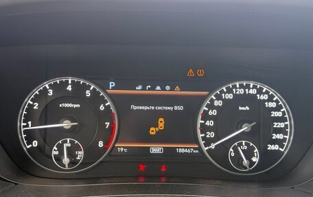 Genesis G90 I рестайлинг, 2017 год, 3 100 000 рублей, 15 фотография