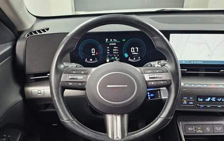 Hyundai Kona, 2023 год, 1 800 000 рублей, 6 фотография