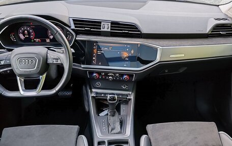 Audi Q3, 2021 год, 2 450 000 рублей, 8 фотография