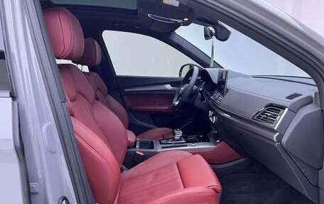 Audi Q5, 2024 год, 6 000 000 рублей, 8 фотография