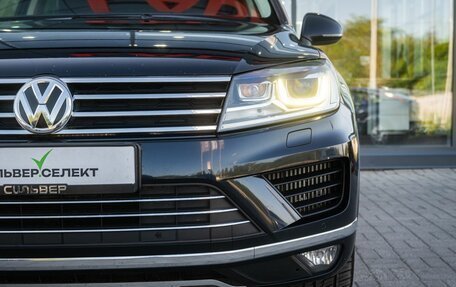 Volkswagen Touareg III, 2015 год, 2 910 000 рублей, 10 фотография