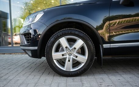 Volkswagen Touareg III, 2015 год, 2 910 000 рублей, 9 фотография