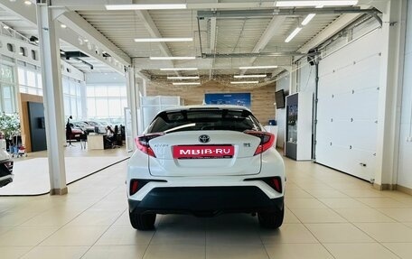 Toyota C-HR I рестайлинг, 2018 год, 1 649 999 рублей, 5 фотография