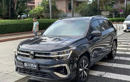 Volkswagen Tharu, 2023 год, 1 530 000 рублей, 1 фотография
