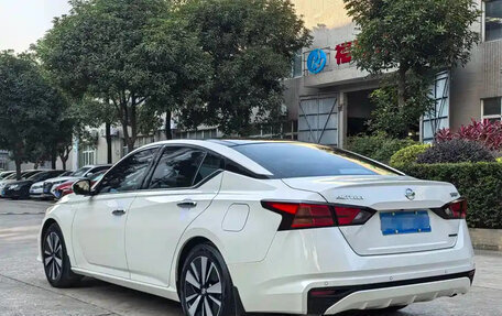 Nissan Altima VI (L34), 2022 год, 1 540 800 рублей, 6 фотография