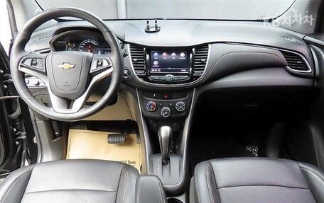 Chevrolet Trax, 2021 год, 1 030 000 рублей, 8 фотография