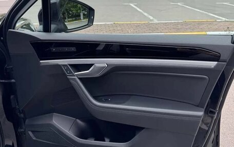 Volkswagen Touareg III, 2020 год, 6 150 000 рублей, 14 фотография