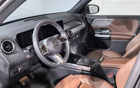 Mercedes-Benz GLB, 2022 год, 3 160 000 рублей, 14 фотография