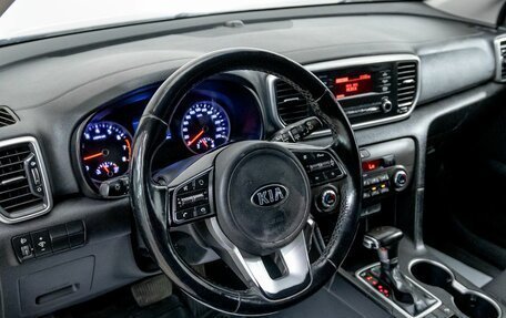KIA Sportage IV рестайлинг, 2019 год, 2 119 500 рублей, 12 фотография