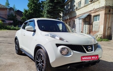 Nissan Juke II, 2012 год, 860 000 рублей, 1 фотография