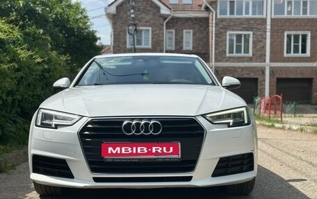 Audi A4, 2018 год, 2 430 000 рублей, 1 фотография