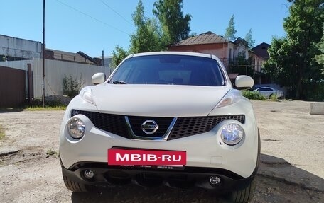 Nissan Juke II, 2012 год, 860 000 рублей, 2 фотография
