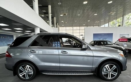 Mercedes-Benz M-Класс, 2012 год, 2 199 900 рублей, 4 фотография