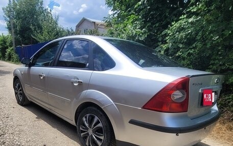 Ford Focus II рестайлинг, 2005 год, 360 000 рублей, 3 фотография