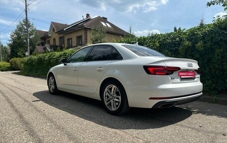 Audi A4, 2018 год, 2 430 000 рублей, 4 фотография