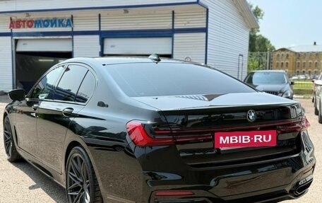 BMW 7 серия, 2020 год, 4 800 000 рублей, 3 фотография