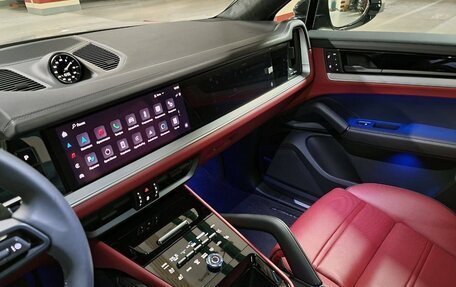 Porsche Cayenne III, 2024 год, 18 990 000 рублей, 15 фотография