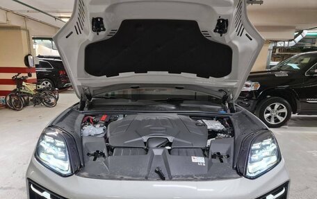 Porsche Cayenne III, 2024 год, 18 990 000 рублей, 22 фотография