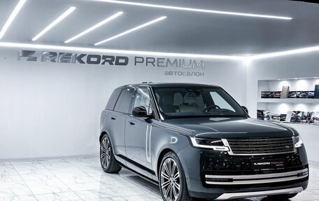 Land Rover Range Rover IV рестайлинг, 2022 год, 18 350 000 рублей, 2 фотография