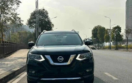 Nissan X-Trail, 2022 год, 1 600 000 рублей, 2 фотография