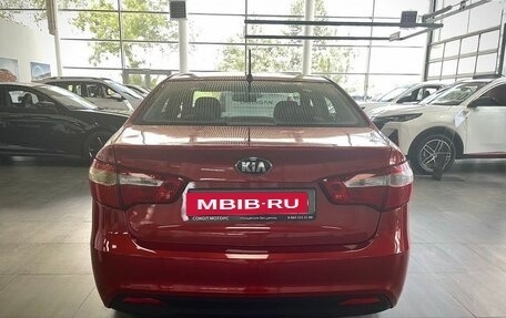 KIA Rio III рестайлинг, 2013 год, 799 900 рублей, 6 фотография