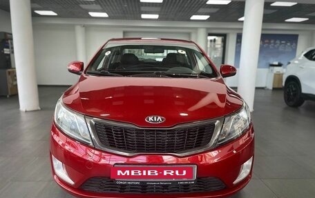 KIA Rio III рестайлинг, 2013 год, 799 900 рублей, 2 фотография