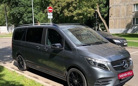 Mercedes-Benz V-Класс, 2021 год, 8 000 000 рублей, 10 фотография