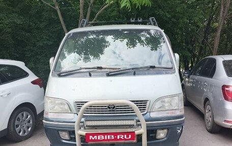 Toyota HiAce H100, 1990 год, 450 000 рублей, 4 фотография