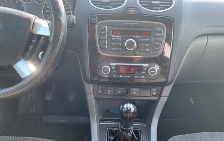Ford Focus II рестайлинг, 2007 год, 400 000 рублей, 13 фотография