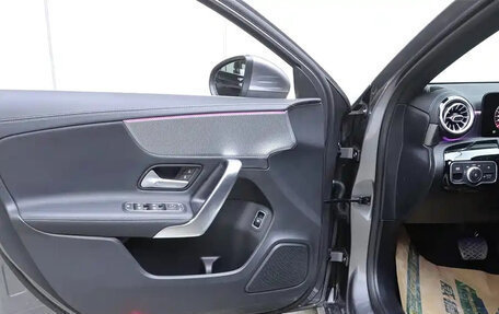 Mercedes-Benz CLA, 2025 год, 2 440 500 рублей, 9 фотография