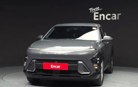 Hyundai Kona, 2023 год, 1 660 000 рублей, 2 фотография