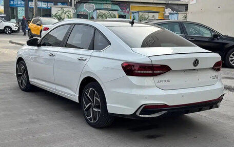 Volkswagen Lavida, 2023 год, 1 423 800 рублей, 4 фотография