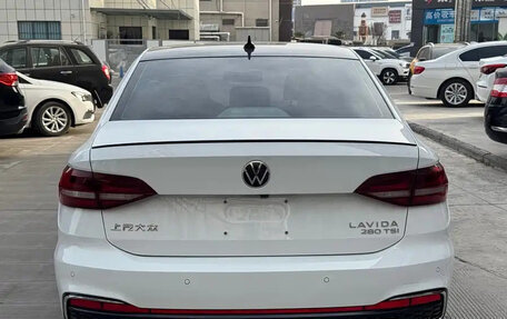 Volkswagen Lavida, 2023 год, 1 423 800 рублей, 5 фотография