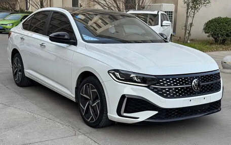 Volkswagen Lavida, 2023 год, 1 423 800 рублей, 3 фотография