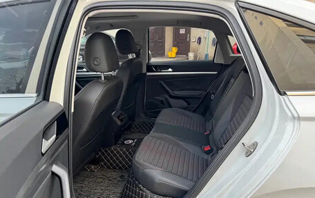 Volkswagen Lavida, 2023 год, 1 423 800 рублей, 8 фотография