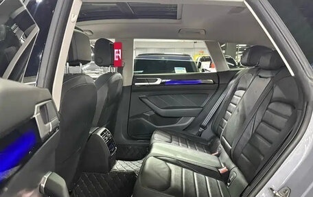 Volkswagen Passat CC, 2025 год, 13 фотография