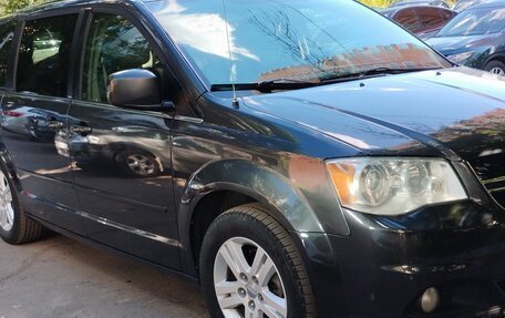 Dodge Caravan V, 2011 год, 1 750 000 рублей, 10 фотография