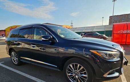 Infiniti QX60 I рестайлинг, 2017 год, 3 000 000 рублей, 2 фотография