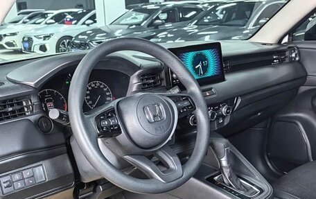 Honda Vezel, 2022 год, 1 350 000 рублей, 8 фотография